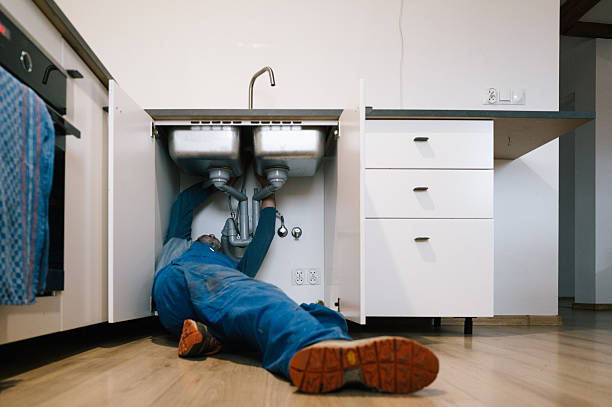 Professional Leak Detection technician working in Rocky Point, NY